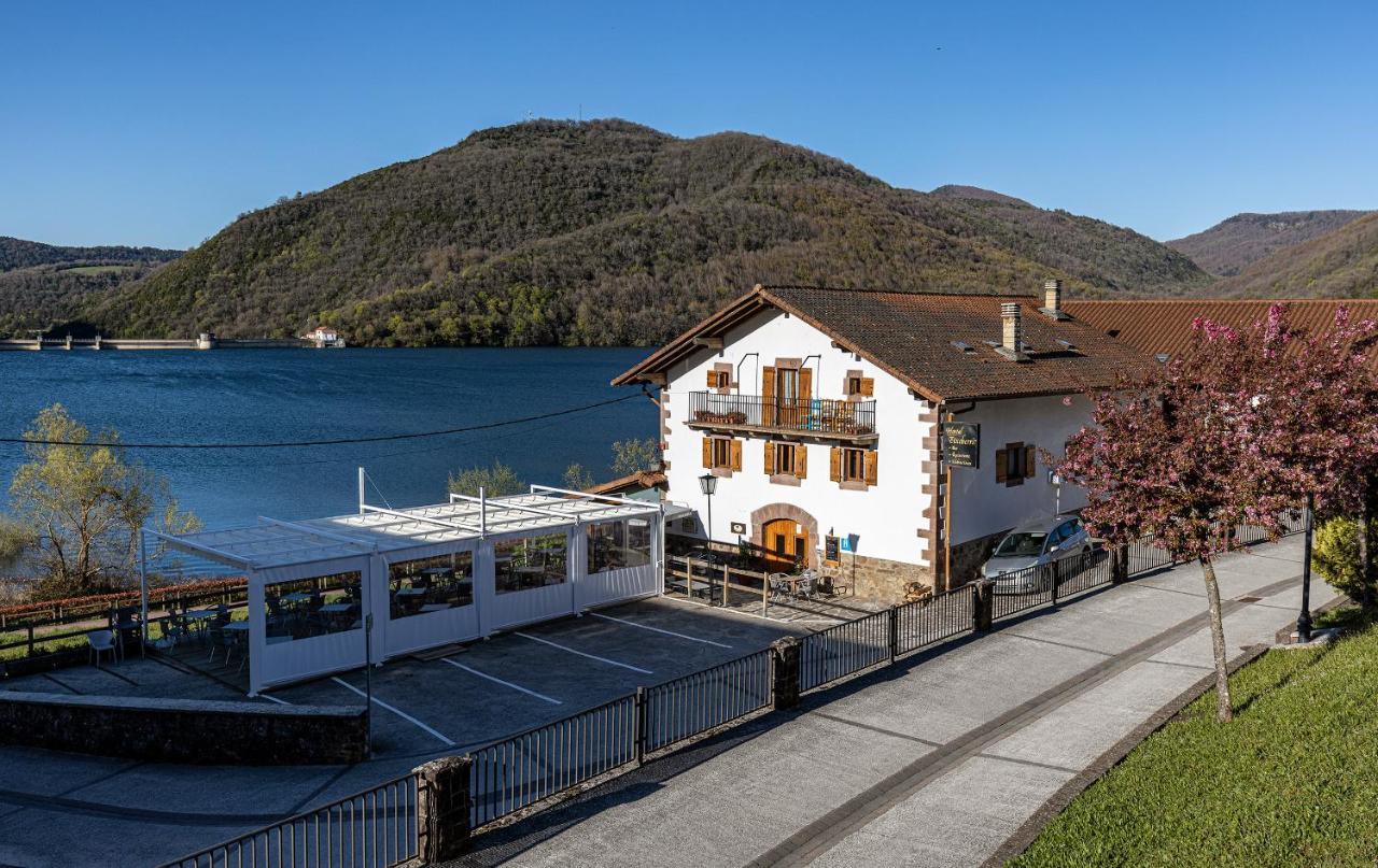 Hostal Etxeberri Eugi Zewnętrze zdjęcie