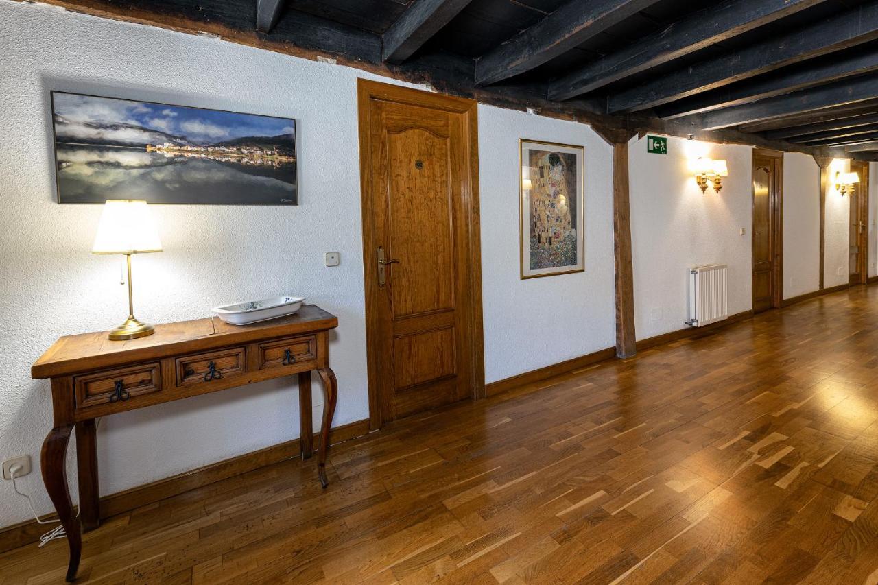 Hostal Etxeberri Eugi Zewnętrze zdjęcie